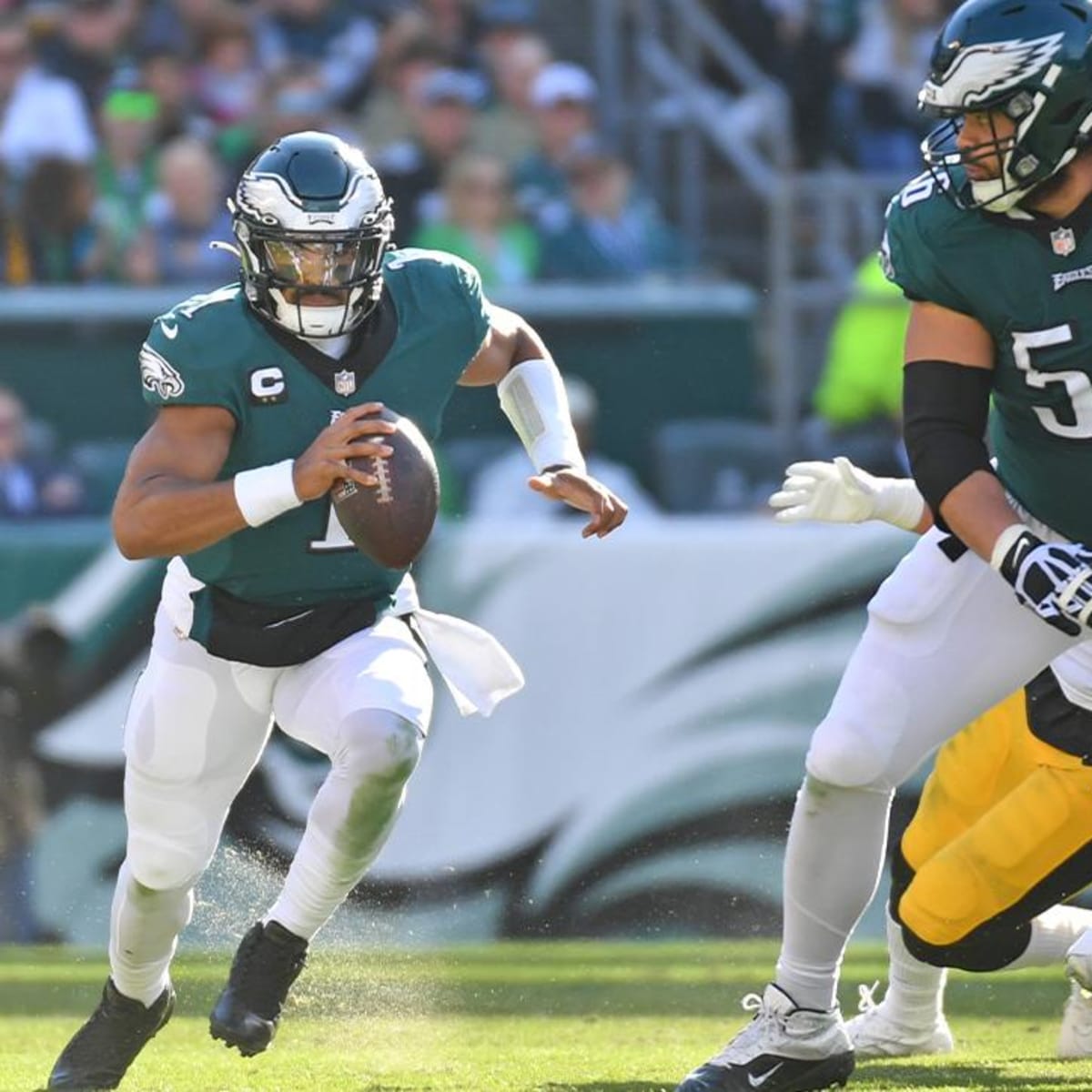 Eagles-Texans 'Thursday Night Football' Week 9 player props to