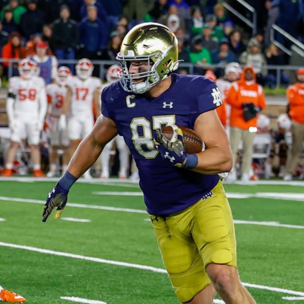 PFF: Isaiah Foskey, Michael Mayer are top Notre Dame 2023 prospects