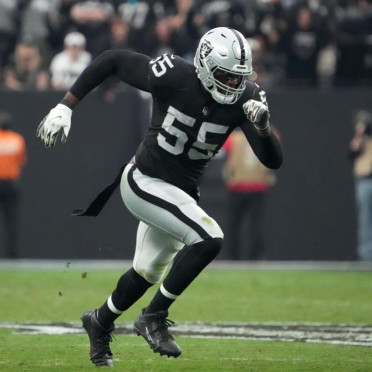 Arizona Cardinals linebacker Chandler Jones (55) celebrates after a sack  against the Cleveland Browns during the first half of an NFL football game,  Sunday, Dec. 15, 2019, in Glendale, Ariz. (AP Photo/Ross