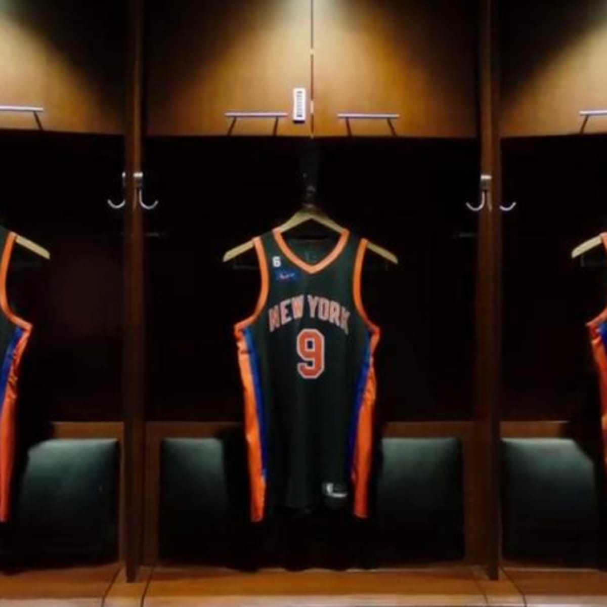 New York Knicks 22/23 City Edition Uniform: Bridging the Gap