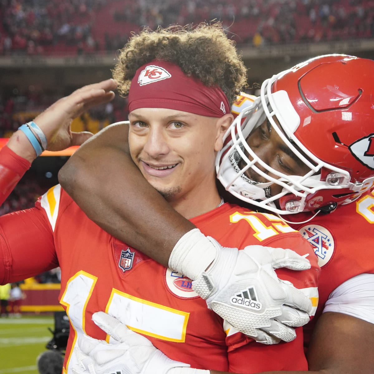 Justin Watson's Chiefs contract: How much will Patrick Mahomes' reliable  weapon earn in Kansas City return?