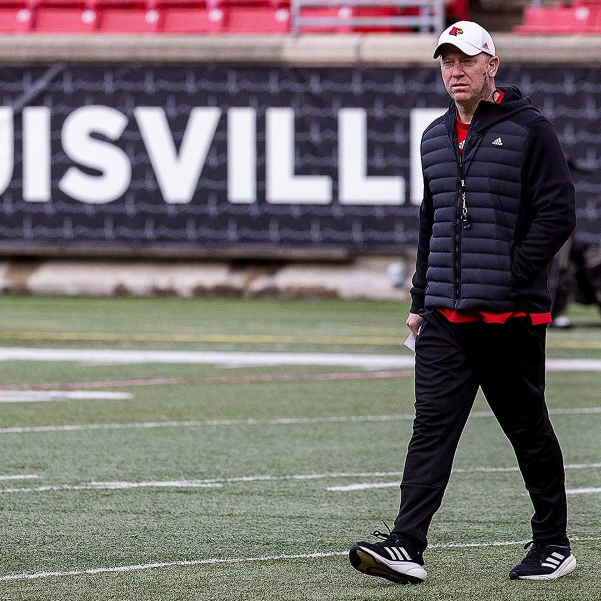Louisville's Jeff Brohm wants to take his alma mater to new heights -  Sports Illustrated