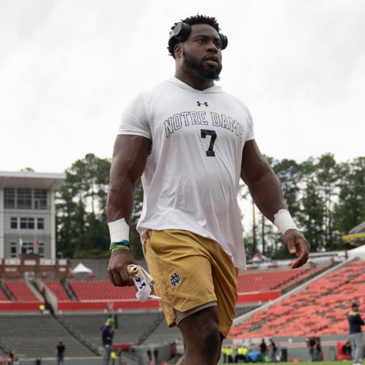 Notre Dame RB Audric Estime Breaks Through Big Against NC State - Sports  Illustrated Notre Dame Fighting Irish News, Analysis and More