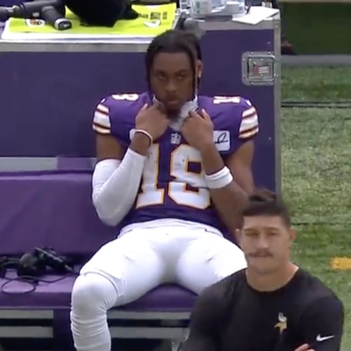 Justin Jefferson sat alone, looking miserable after Vikings' loss - Sports  Illustrated Minnesota Sports, News, Analysis, and More