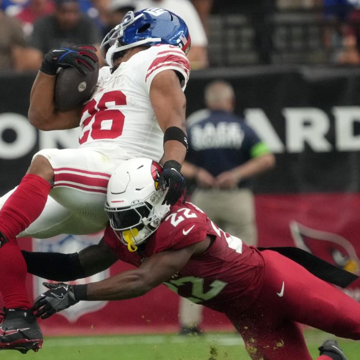 Saquon Barkley leaves NY Giants game vs. Arizona Cardinals with ankle injury