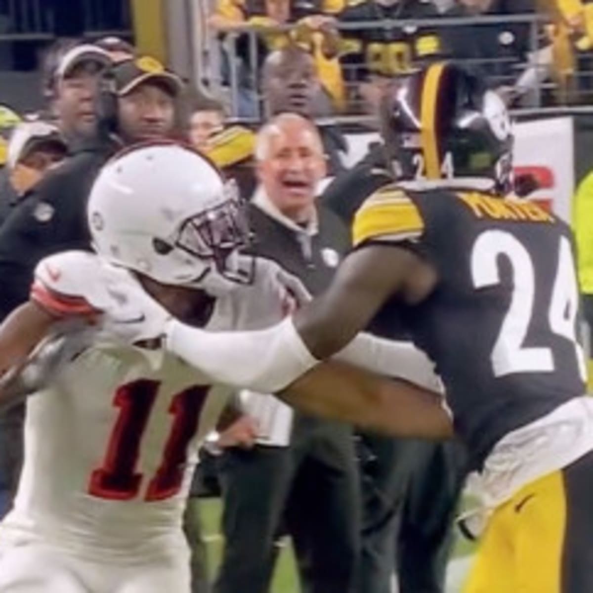 Refs Miss Obvious Pass Interference At End Of Browns/Steelers – OutKick