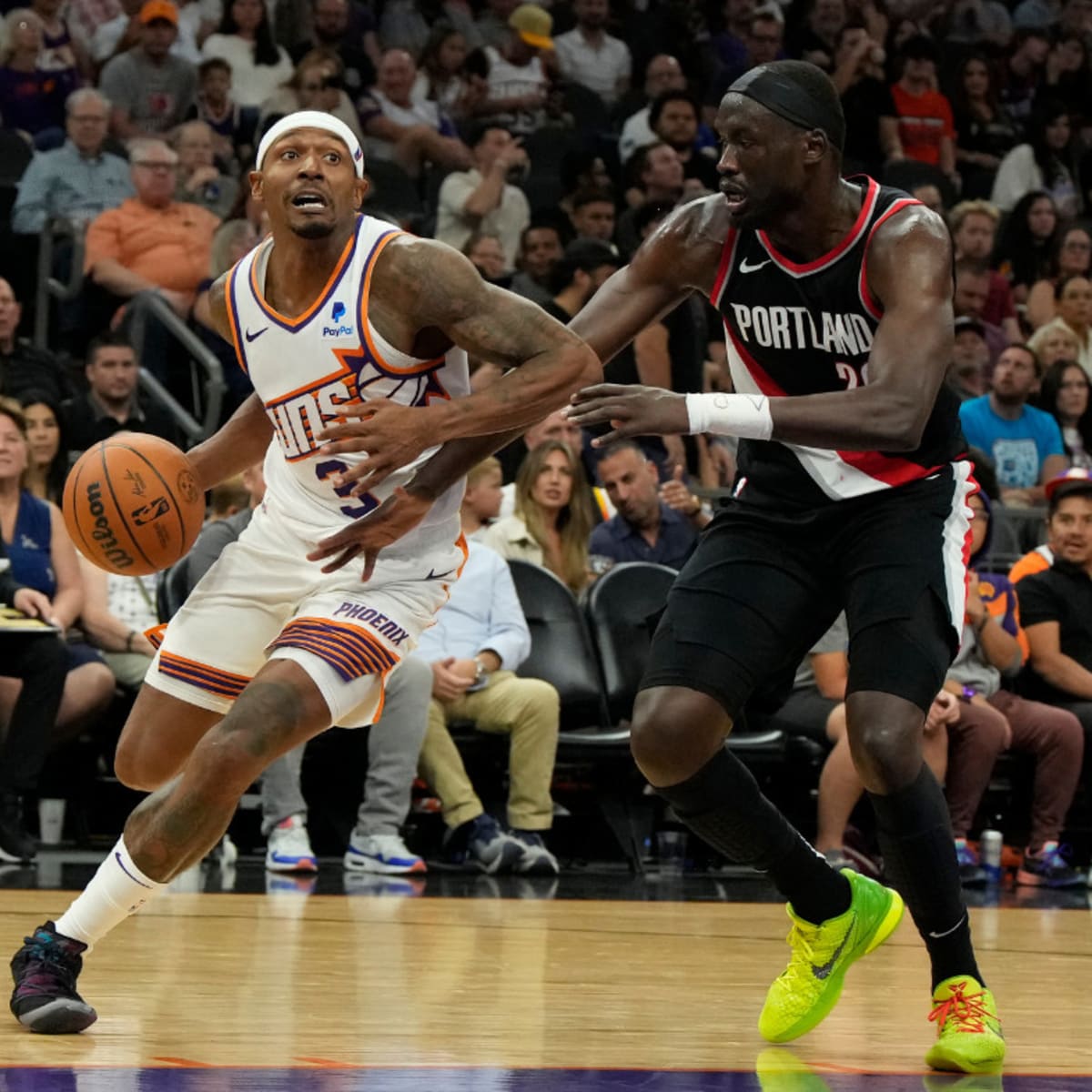 Phoenix Suns Big 3 Devin Booker, Kevin Durant and Bradley Beal pushing each  other