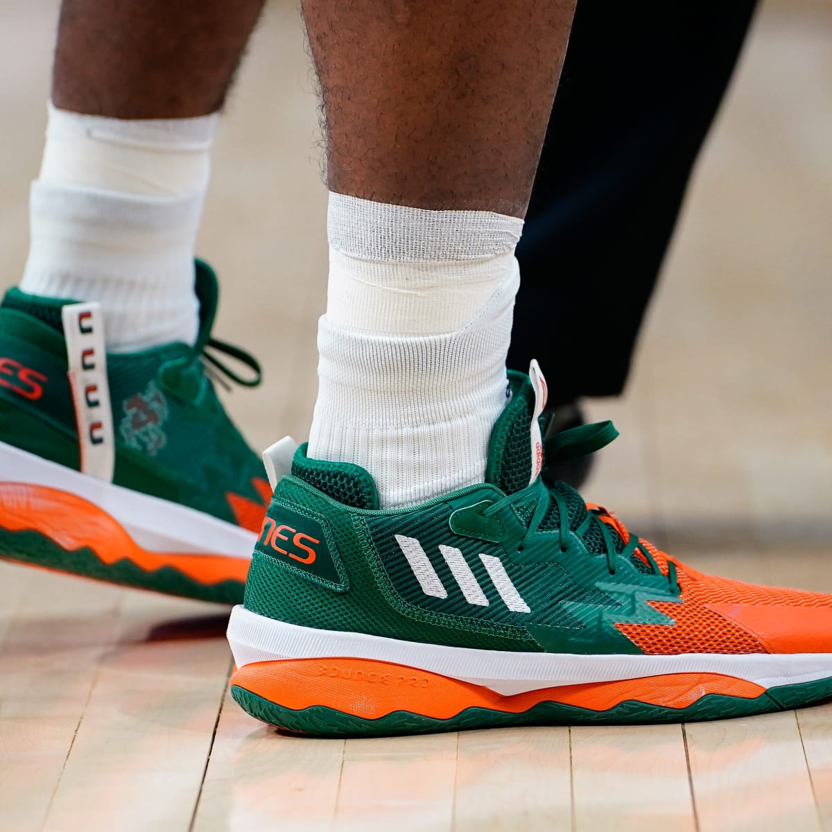 Miami hurricanes sales basketball shoes