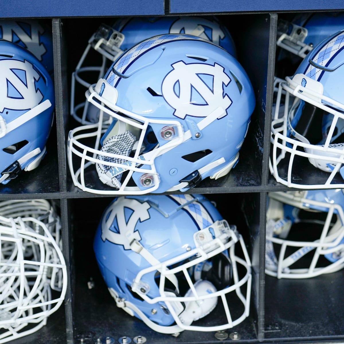 North carolina tar clearance heels football helmet