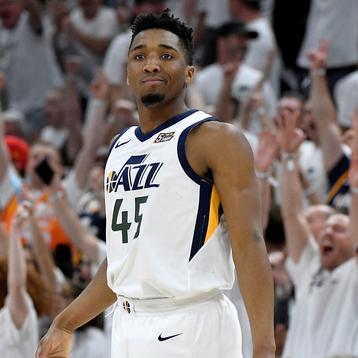 Donovan Mitchell Is Not Performing Like an NBA Rookie - Sports 