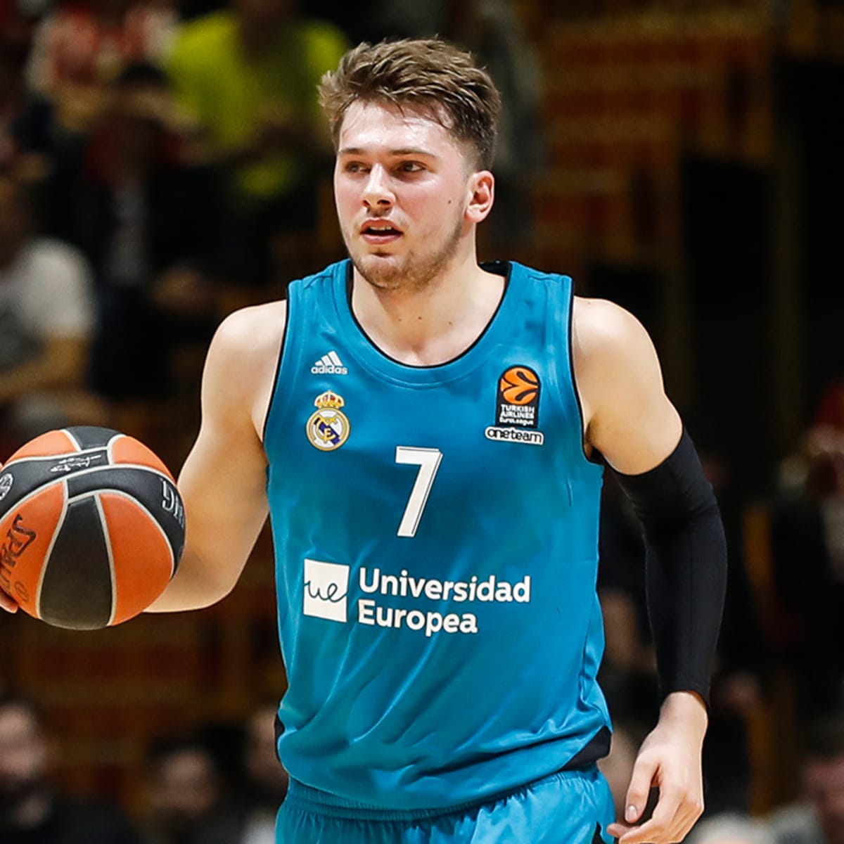 Luka doncic cheap overseas jersey