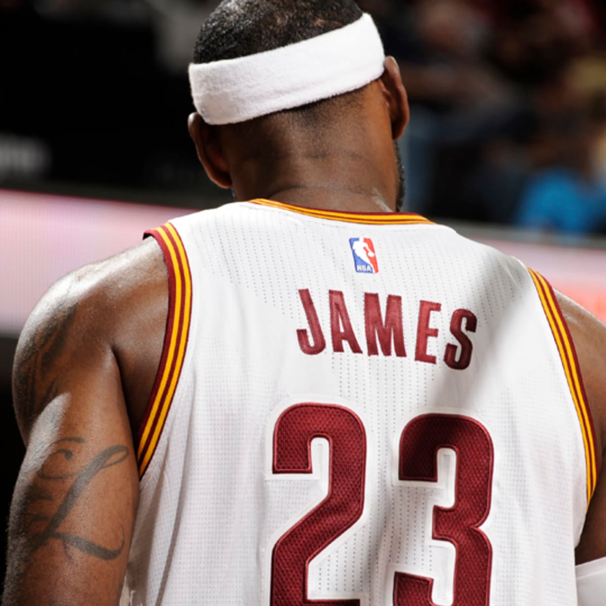 Lebron james discount jersey sales 2014