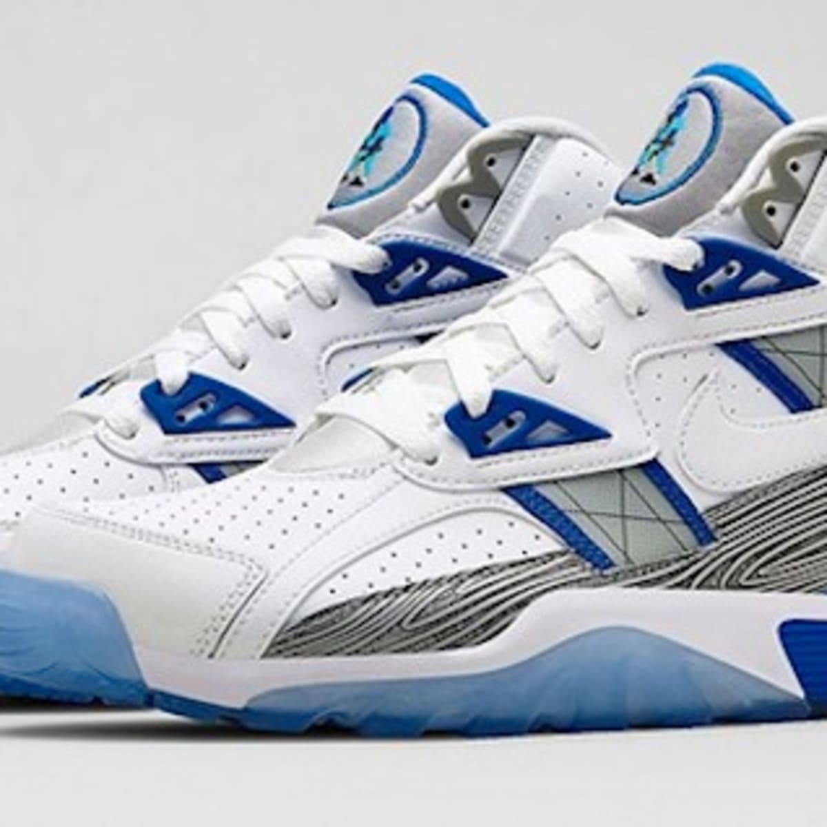 Bo jackson sneakers discount 2019