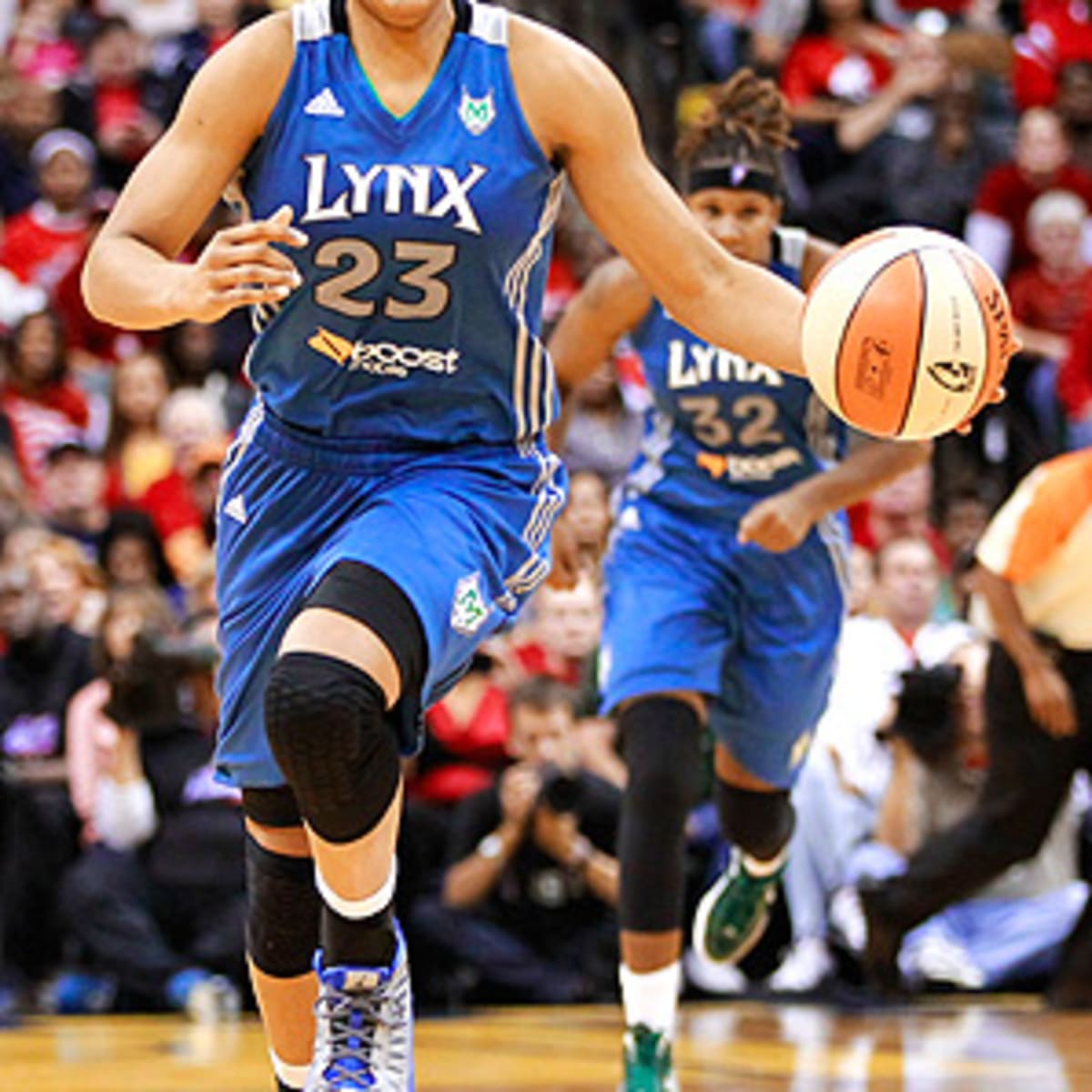 Maya moore cheap basketball shoes