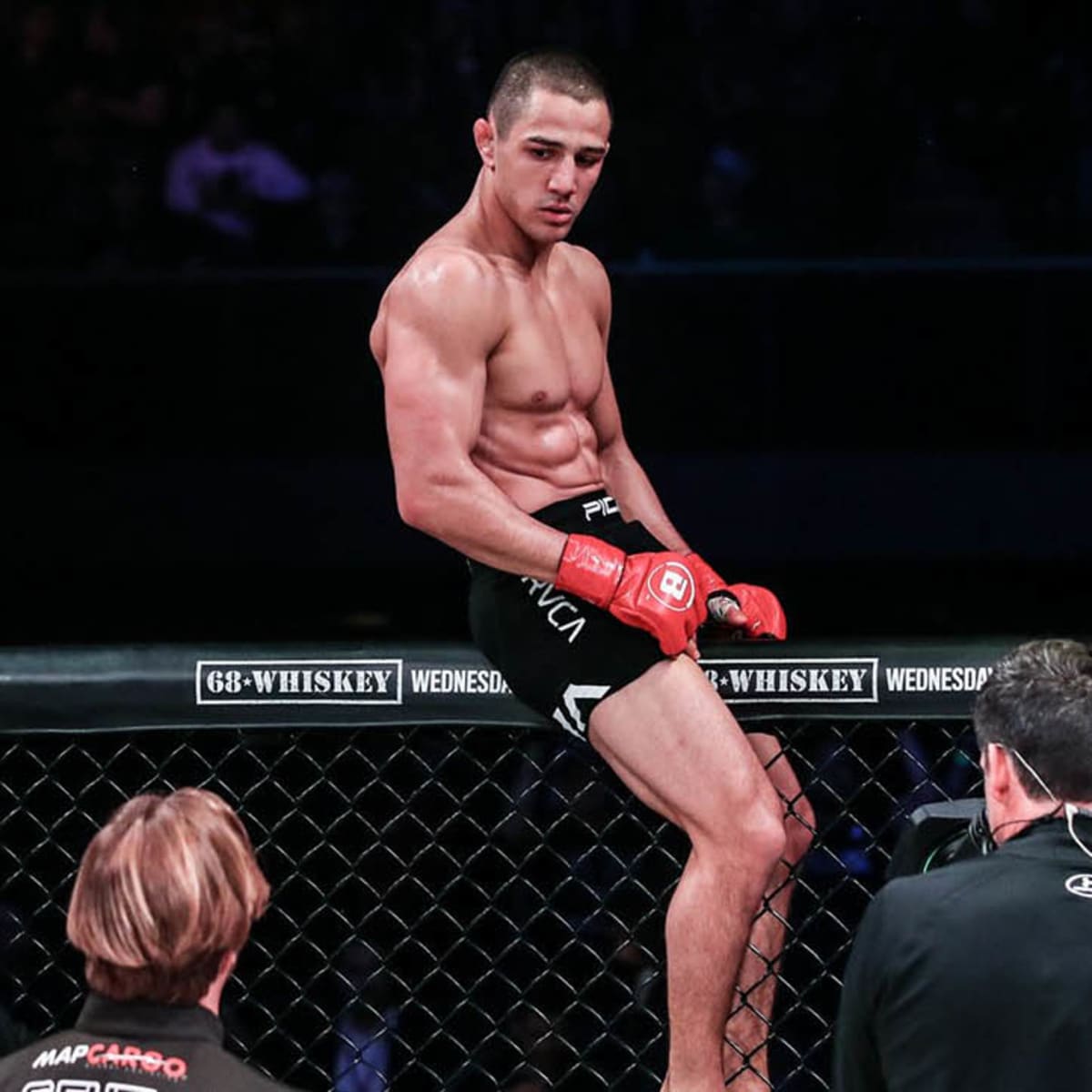 Aaron Pico re-signs with Bellator ahead of 277 - Sports Illustrated