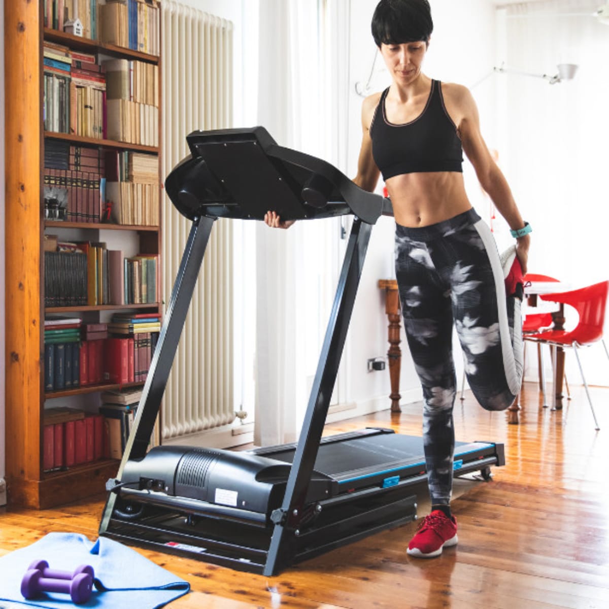 Lay flat online treadmill