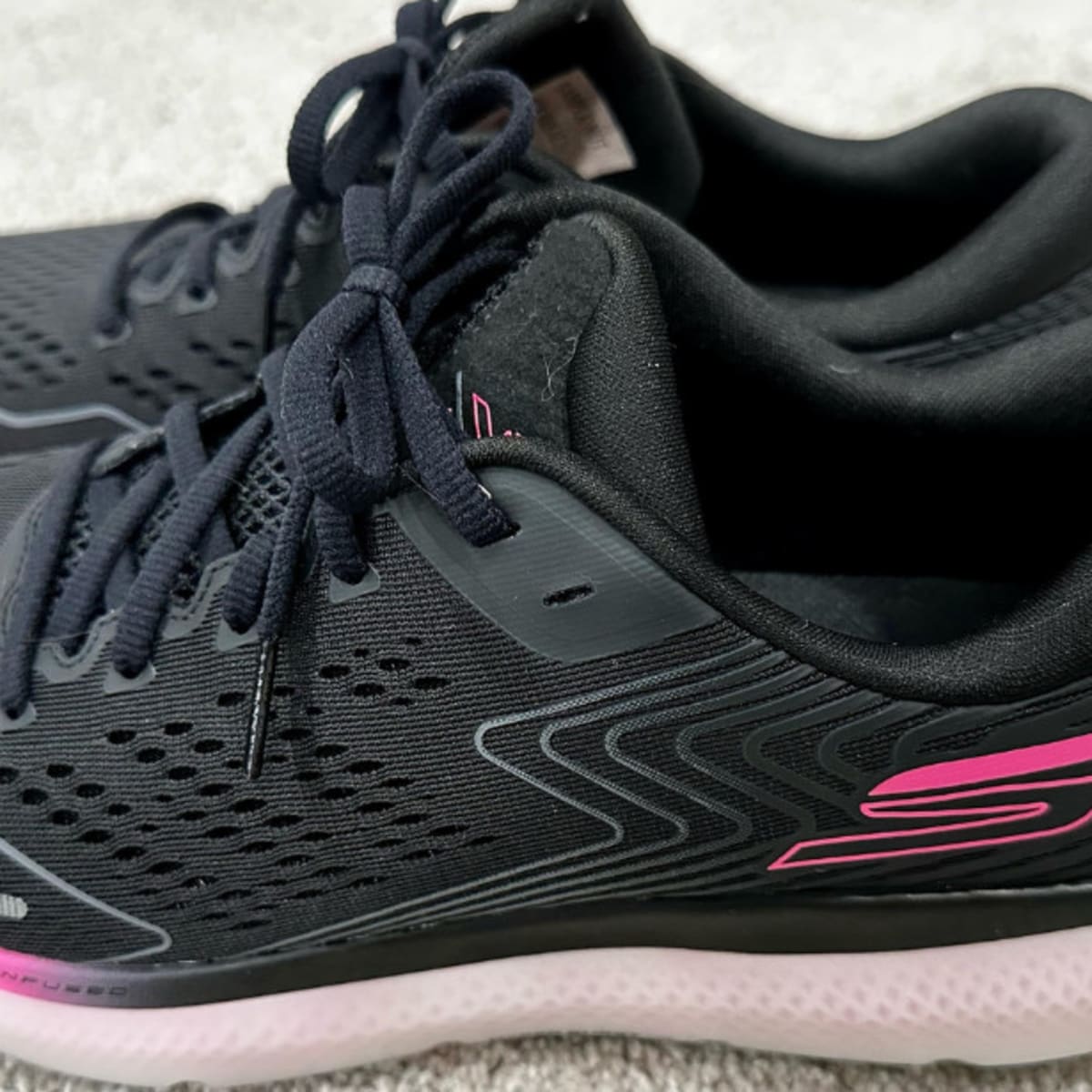 Skechers go run store 600 womens review