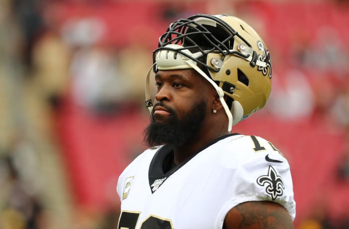 Terron Armstead limps off, Saints trail by 10 - NBC Sports