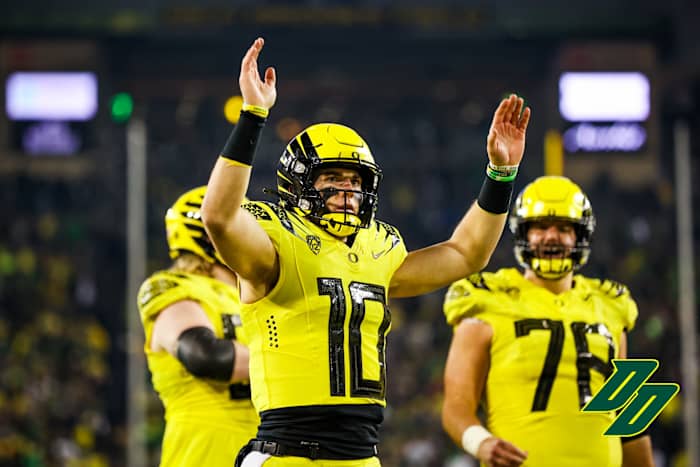 Oregon Ducks quarterback Bo Nix against the Washington Huskies.