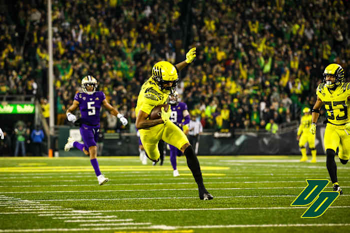 Wide receiver Troy Franklin leads Oregon with 14 receptions of at least 20 yards on the year.