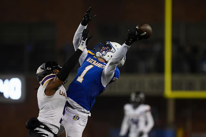 SDSU's wide receiver Jadon Janke (1) misses the pass on Friday, Dec. 15, 2023 at Dana J. Dykhouse in Brookings.