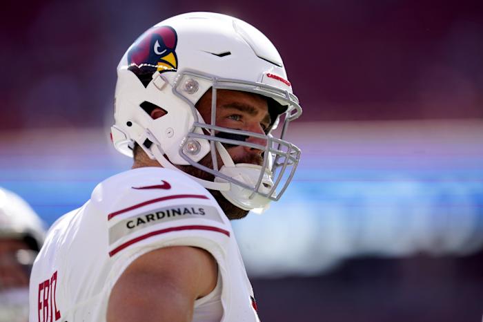 Arizona Cardinals tight end Zach Ertz (86) stands on the field before the start of the game against the San Francisco 49ers at Levi's Stadium.