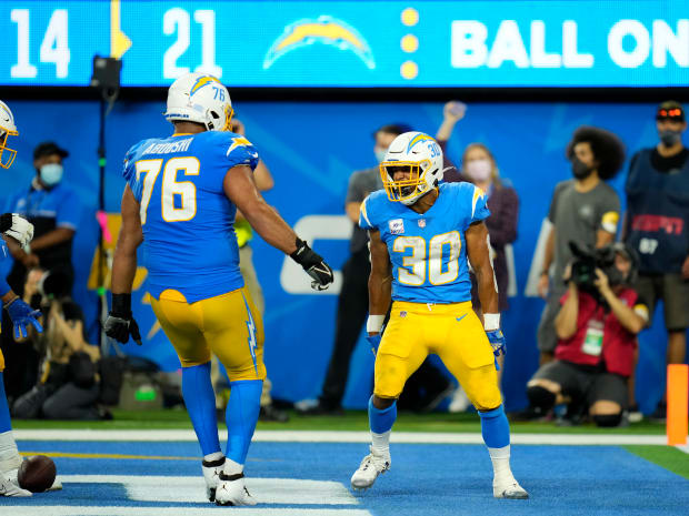 Photo: Los Angeles Chargers running back Austin Ekeler (30