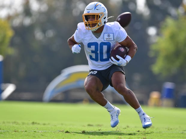 Chargers News: Surprise WR is Turning Heads This Training Camp - Sports  Illustrated Los Angeles Chargers News, Analysis and More