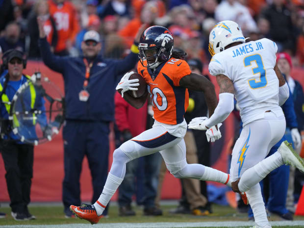 Takeaways From Los Angeles Chargers' 17-14 Week 15 Win Over Tennessee Titans  - Sports Illustrated Los Angeles Chargers News, Analysis and More