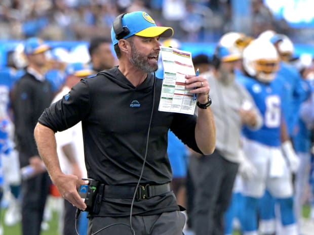 Chargers Leadership Reflects On Team's .500 Record So Far - Sports  Illustrated Los Angeles Chargers News, Analysis and More