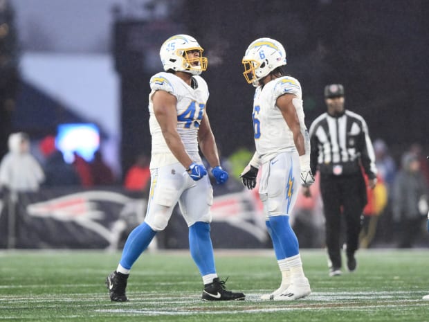 Popper: Chargers must make sweeping changes after humiliating 63-21 loss to  Raiders - The Athletic