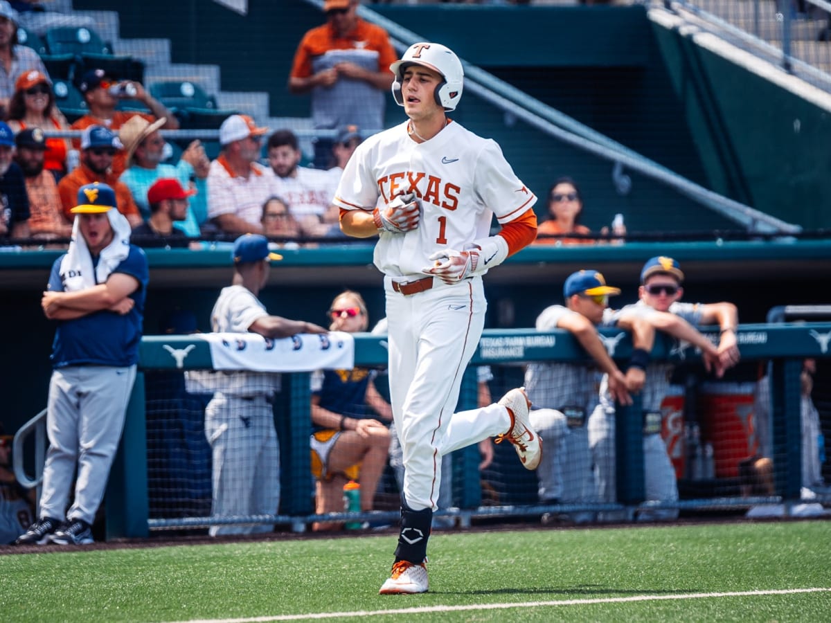 Texas baseballs wins Big 12 championship after West Virginia sweep – The  Daily Texan