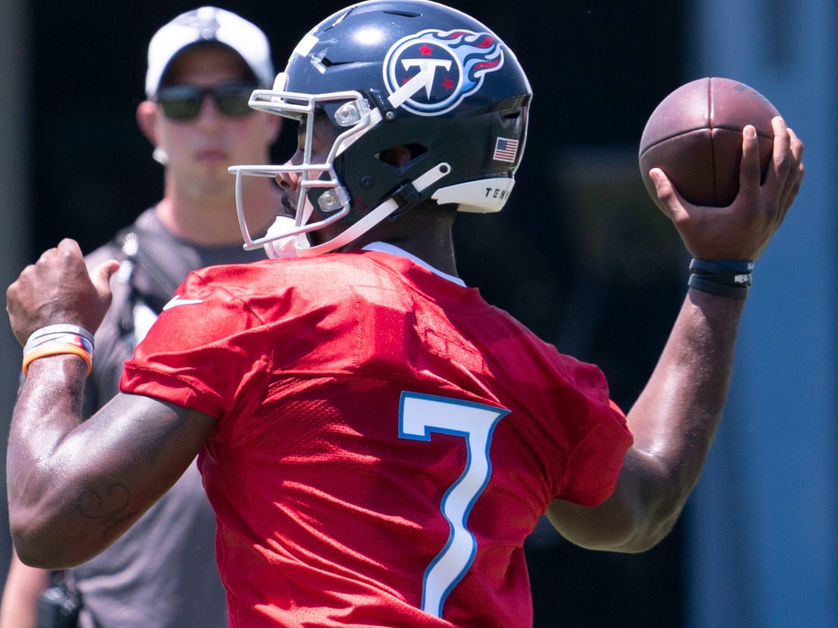 Malik Willis Poised, Prepared in Relief Appearance - Sports Illustrated  Tennessee Titans News, Analysis and More