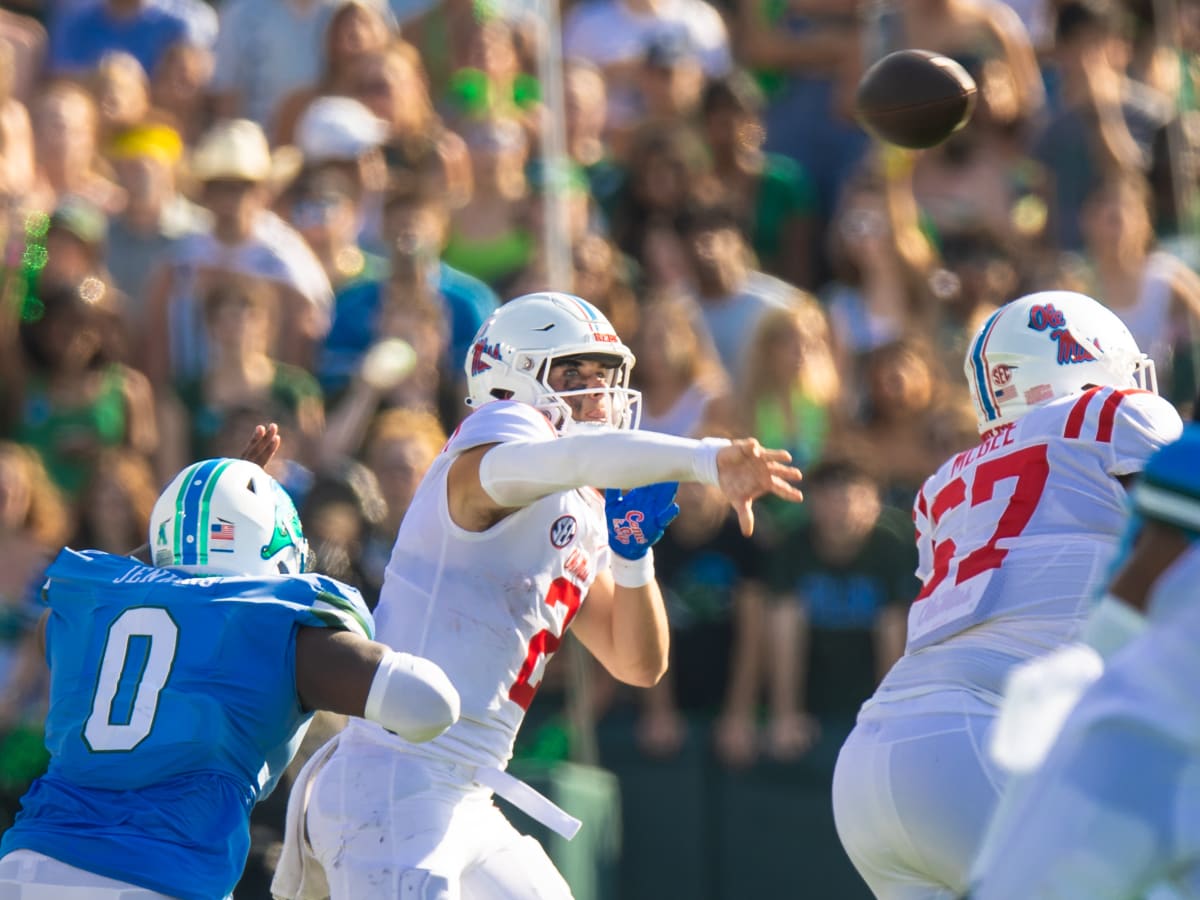 Tulane takes advantage of numerous mistakes, beats Nicholls, Tulane