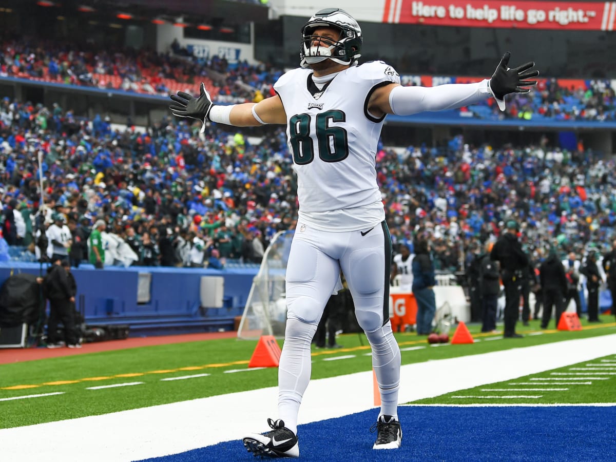 Cardinals' Zach Ertz reveals Bills nearly acquired him in a trade from  Eagles in 2021 