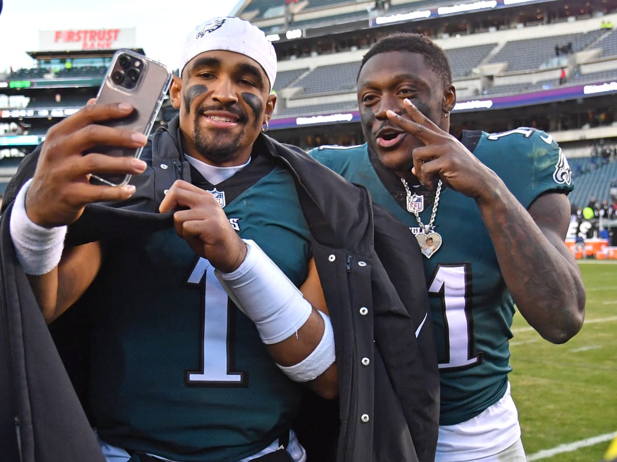 Eagles quarterback Jalen Hurts ranks No. 3 in NFL Top 100 list - CBS  Philadelphia