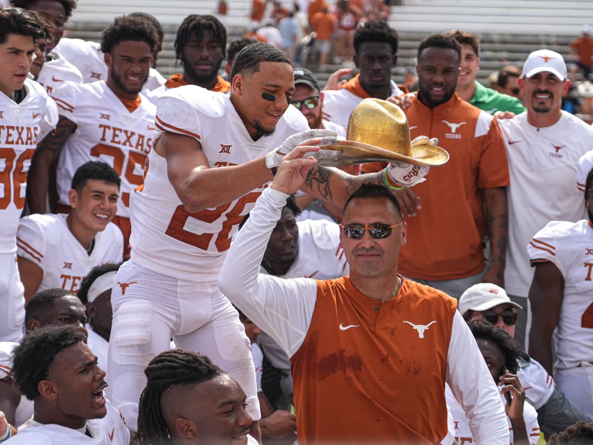 ESPN's 'College GameDay' panel unanimously picks Texas over