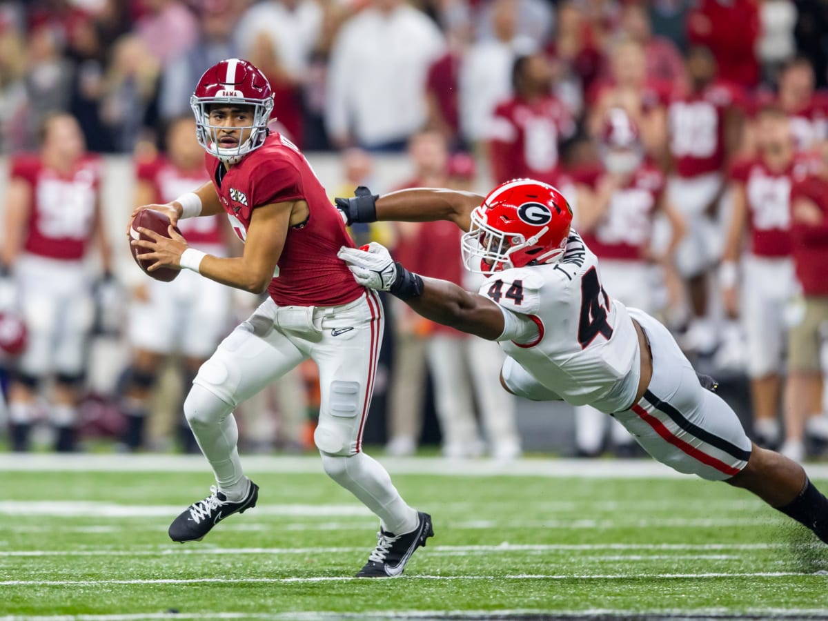 Travon Walker, Jacksonville Jaguars Outside Linebacker and the NFL's 2022  #1 Draft Pick, Launches Foundation to Empower Youth to Reach Their Full  Potential