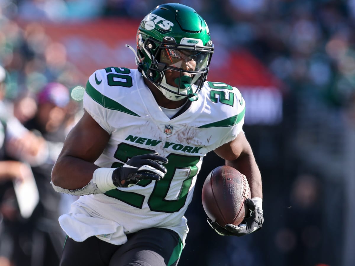 Can't-Miss Play: 83-yard run! New York Jets running back Breece Hall leaves  Buffalo Bills in dust on explosive burst