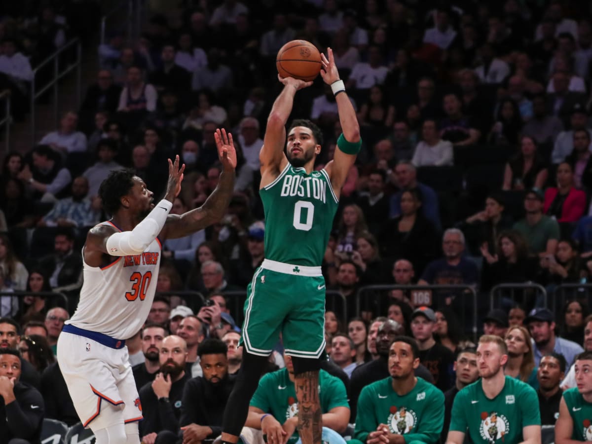 NBA speculation: Booker included in Knicks, Thunder, Celtics scenarios
