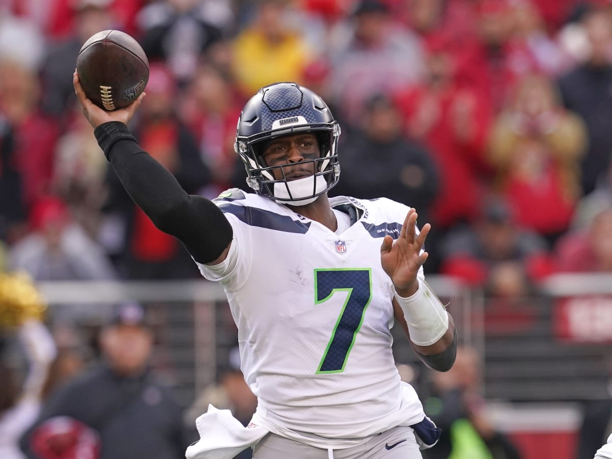 Seattle Seahawks QB Geno Smith 'In It for the Long Haul' After Loss to San  Francisco 49ers - Sports Illustrated Seattle Seahawks News, Analysis and  More