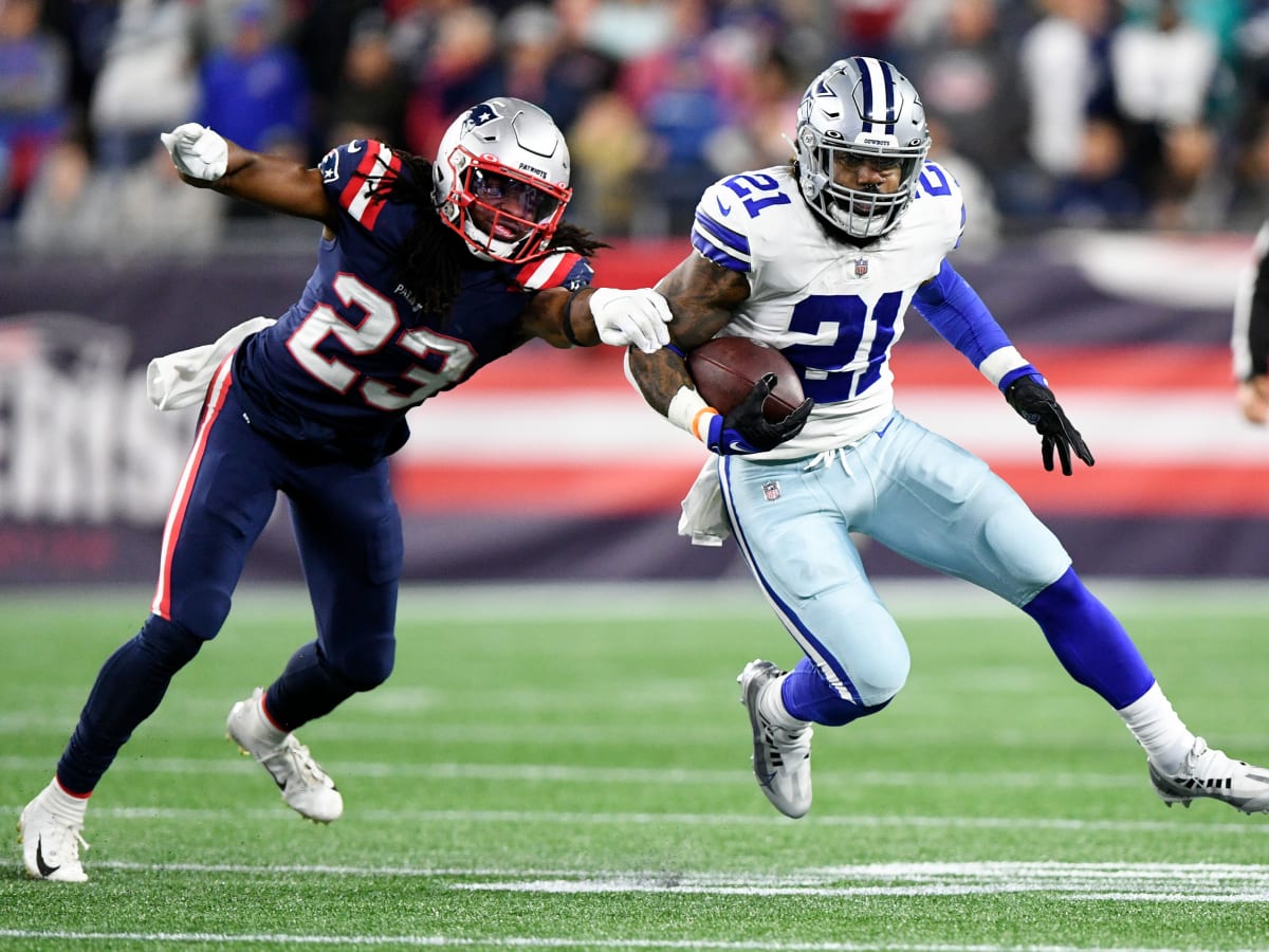 Cowboys Teammates Embrace Ezekiel Elliott's Return With Patriots