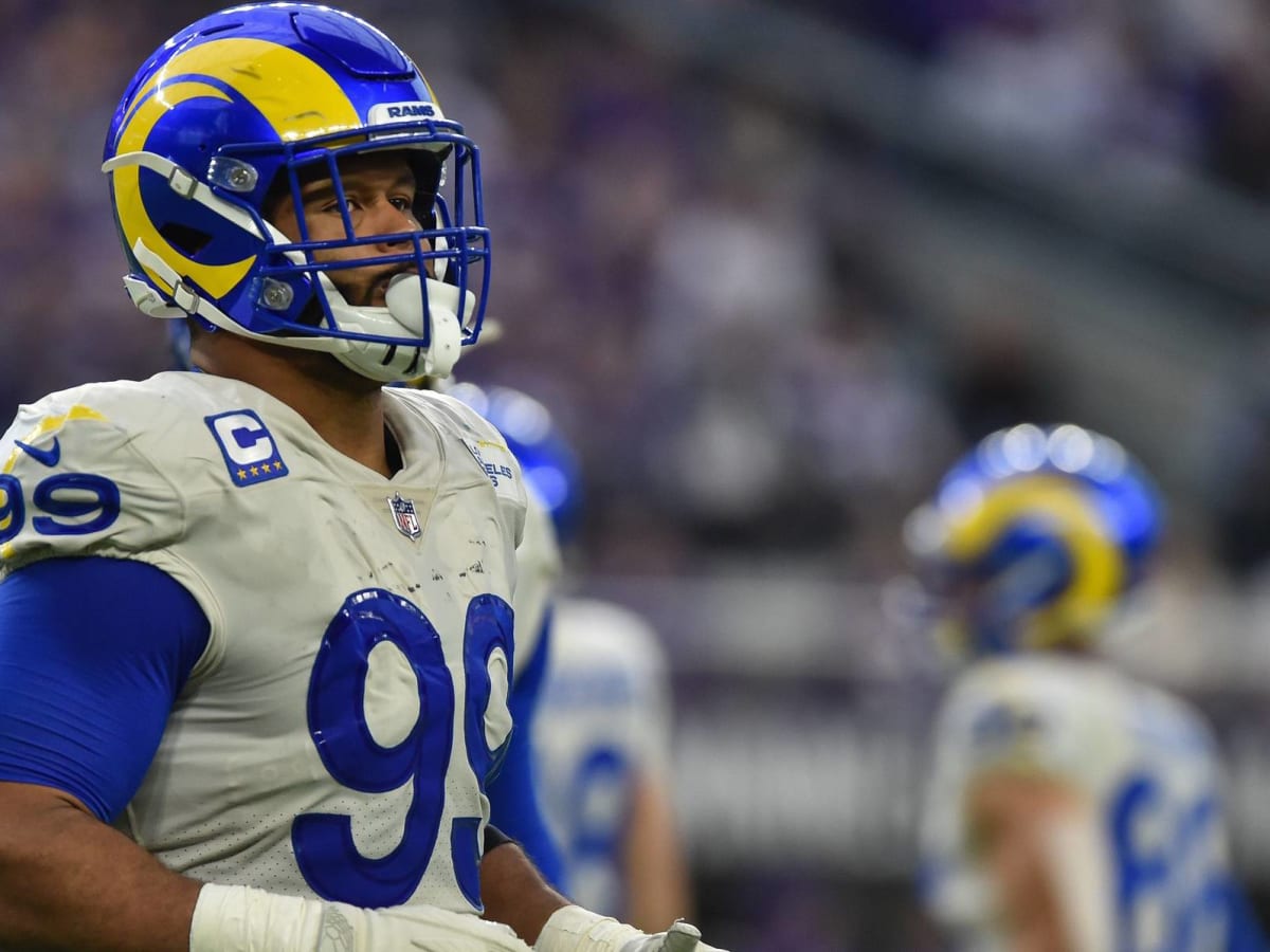 Aaron Donald: Stats & Injury News