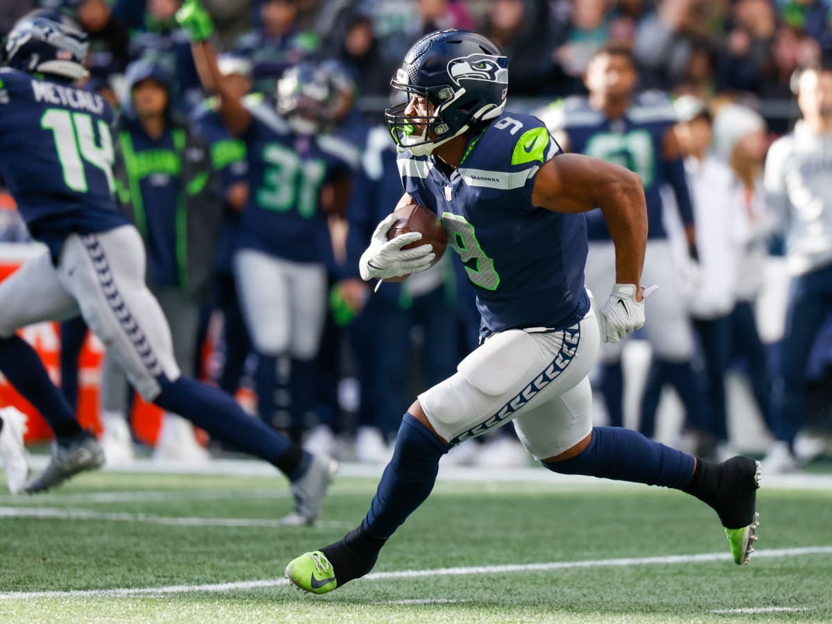 Seattle Seahawks Super Bowl Odds: Can Geno Smith, Kenneth Walker III  Elevate the Seahawks' Chances of Winning Super Bowl 58?