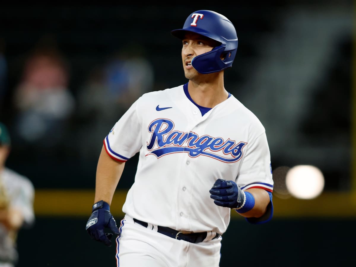 Texas Rangers 40-Man Roster Wraps: Ezequiel Duran - Sports Illustrated  Texas Rangers News, Analysis and More