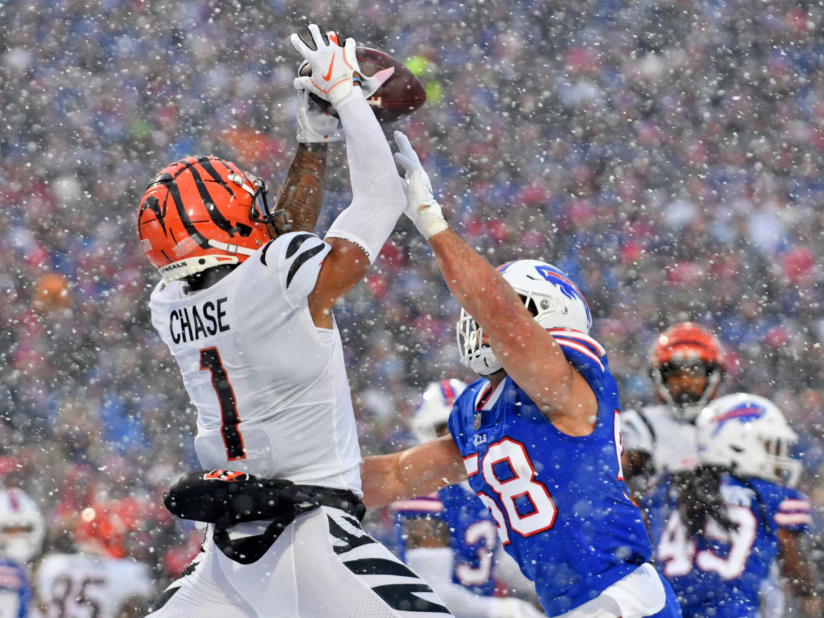 NFL on ESPN - Cincinnati Bengals WR Ja'Marr Chase vs. Buffalo Bills CB  Tre'Davious White Elite WR/CB matchup on Monday Night Football 