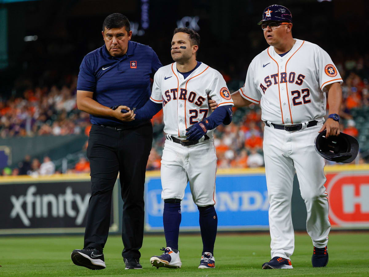 How tall is Jose Altuve of the Houston Astros?