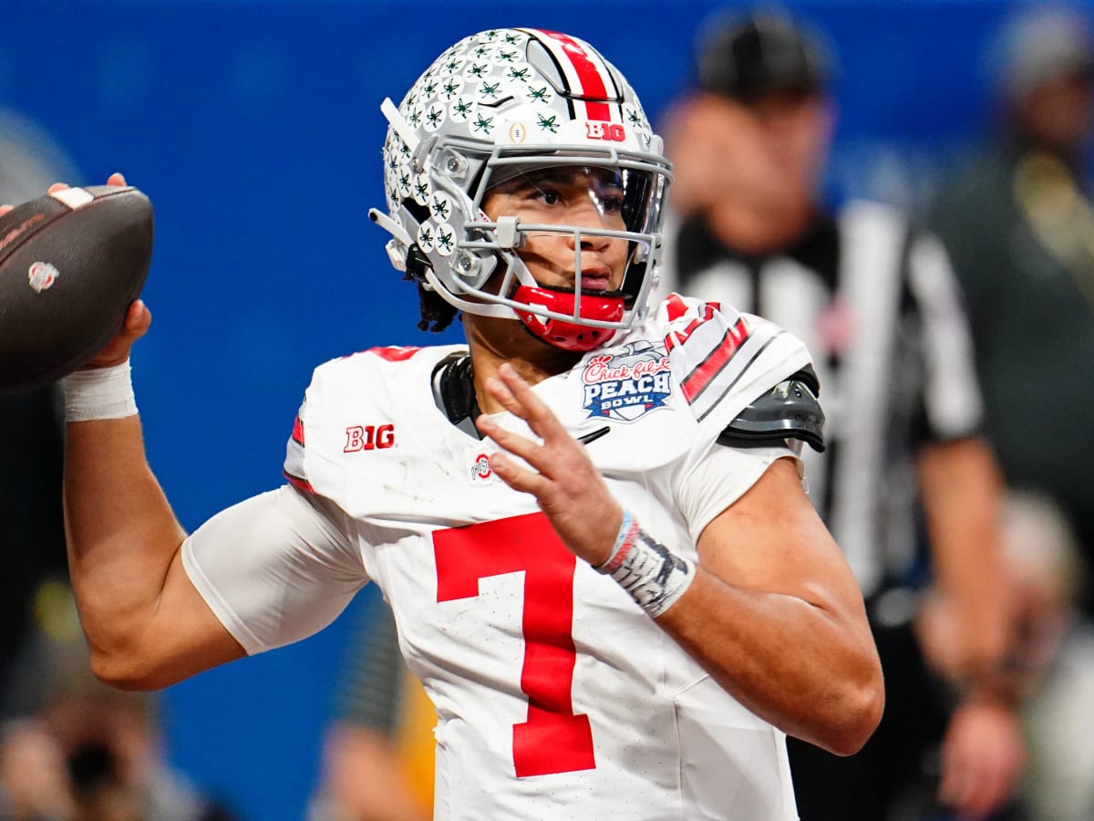 OPINION: C.J. Stroud Will Comfortably Emerge as Starting Quarterback for Ohio  State - Sports Illustrated Ohio State Buckeyes News, Analysis and More