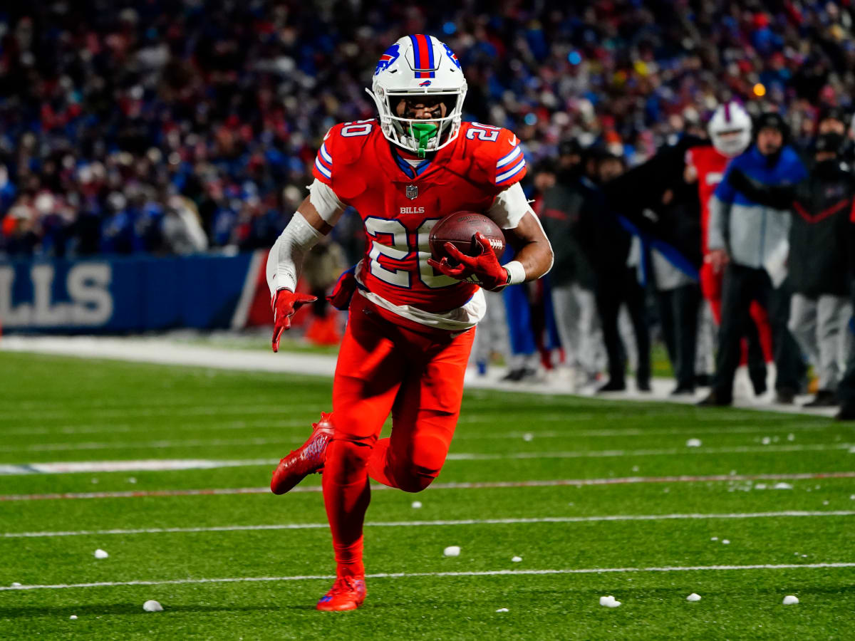 Buffalo Bills running back Nyheim Hines (20) against the New York Jets in  an NFL football game, Sunday, Dec. 11, 2022, in Orchard Park, N.Y. Bills  won 20-12. (AP Photo/Jeff Lewis Stock Photo - Alamy