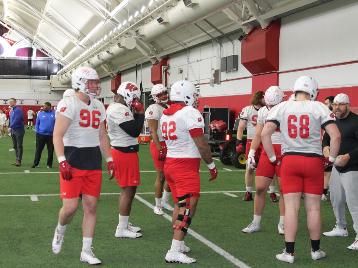 Wisconsin football spring questions: tight ends and fullbacks - Sports  Illustrated Wisconsin Badgers News, Analysis and More